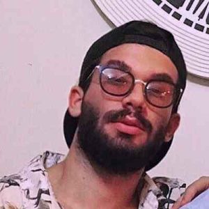 دانلود آهنگ امیر رشوند تو یه تیکه از قلبمی تو قشنگ ترین همدمی