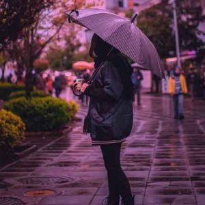 دانلود آهنگ خوشم میاد از اون چشات عه او چشای ناز سیات