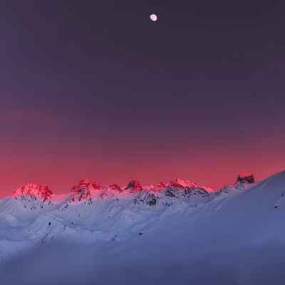 دانلود آهنگ اگه ماه از آسمون پایین بیاد در بزنه Age Mah Az Asemon Paeen Biyad دانلود آهنگ اگه ماه از آسمون پایین بیاد در بزنه