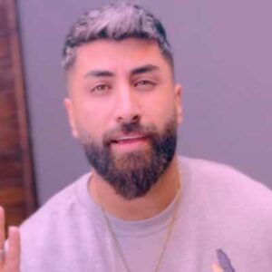 دانلود آهنگ علی رمضانپور پیر مردی