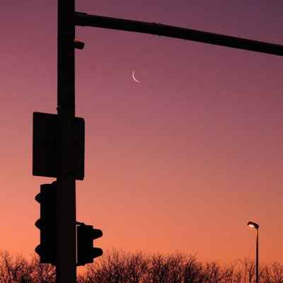 دانلود آهنگ به بغلت محکومم به چشای تو مجنونم