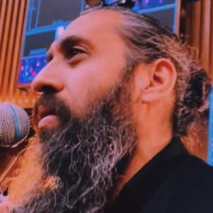 دانلود آهنگ روزبه نعمت الهی پرتگاه